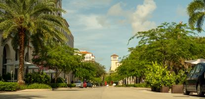 Giralda Avenue